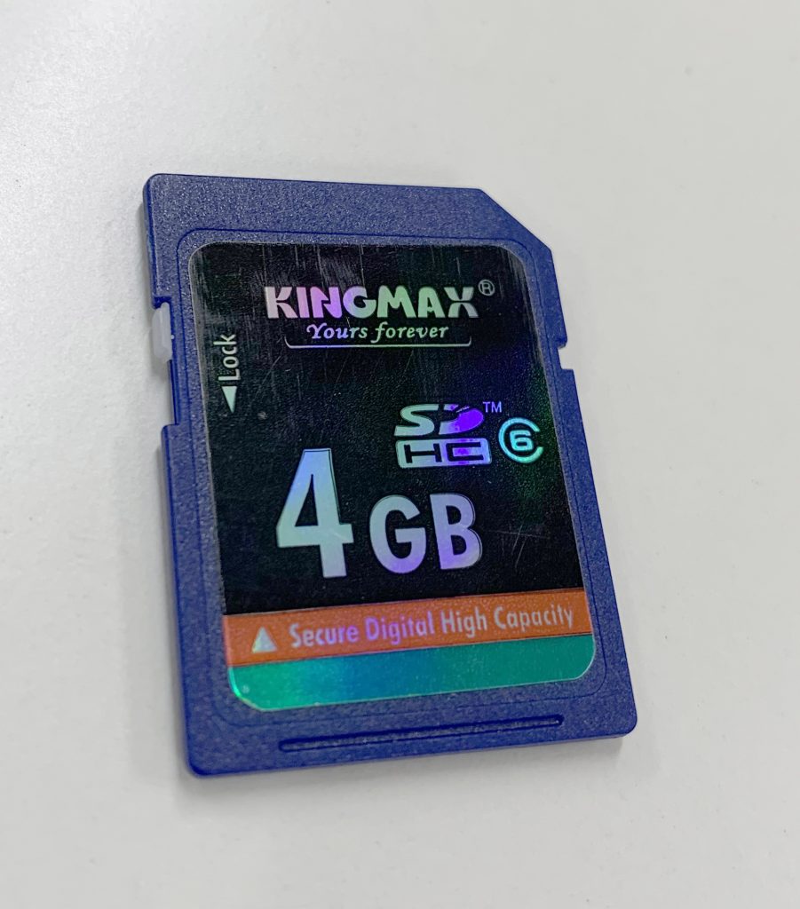 KINGMAX MMAGF04GWMMCA-NAからのデータ復旧